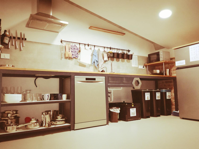 Dining Room 9