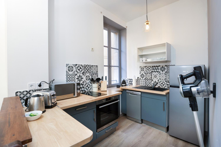 Others 4, N1 Des Etudes Cosy Duplex Netflix Balcon ConciergerieDameCarcas, Aude