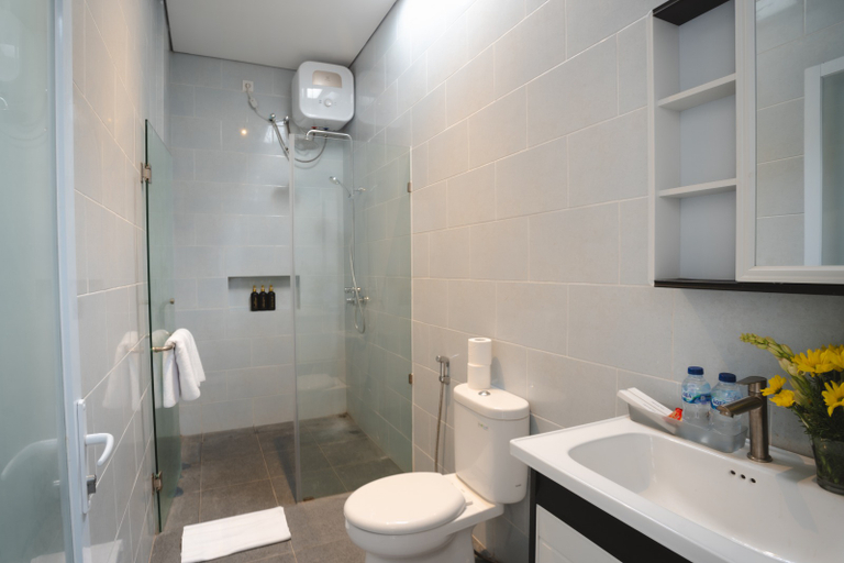 Bathroom 5, Taman Bali Villa 6, Badung