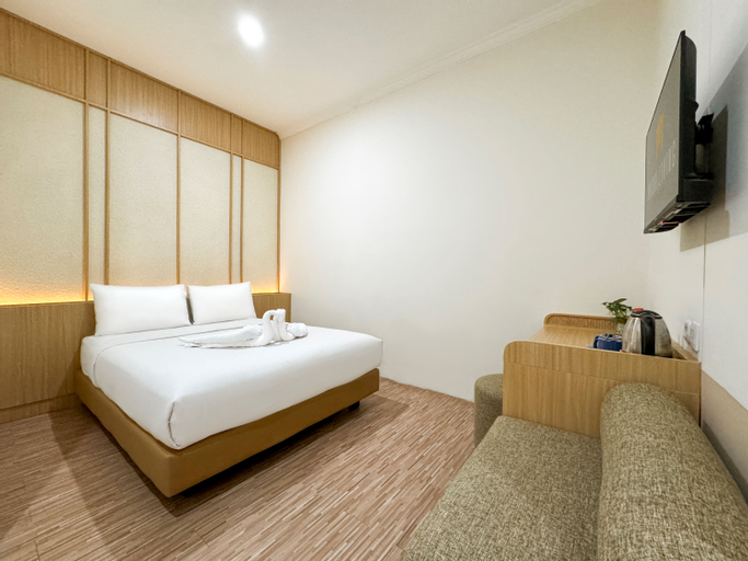 Bedroom 13