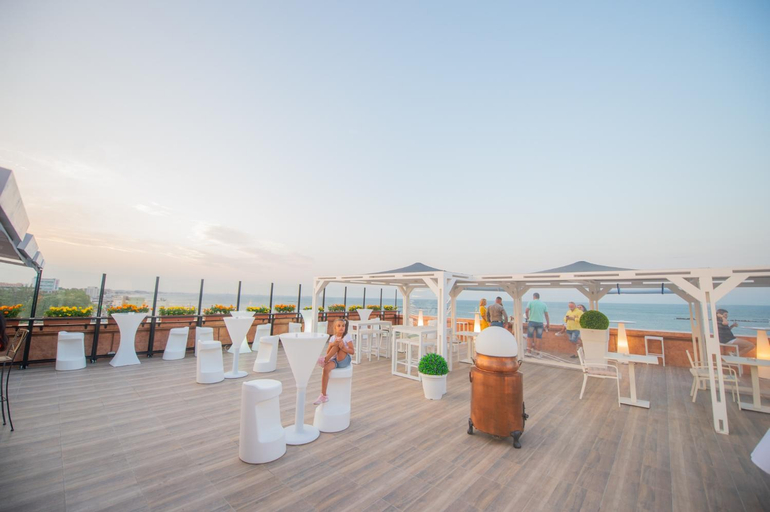 Others 3, Hotel Ges, Constanta