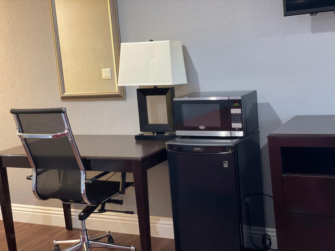 Others 1, Legacy inn & suites, Orange