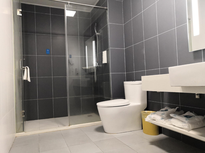 Bathroom 5