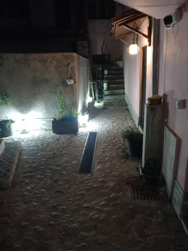 Others 5, Rooms for Rent, Shkodrës