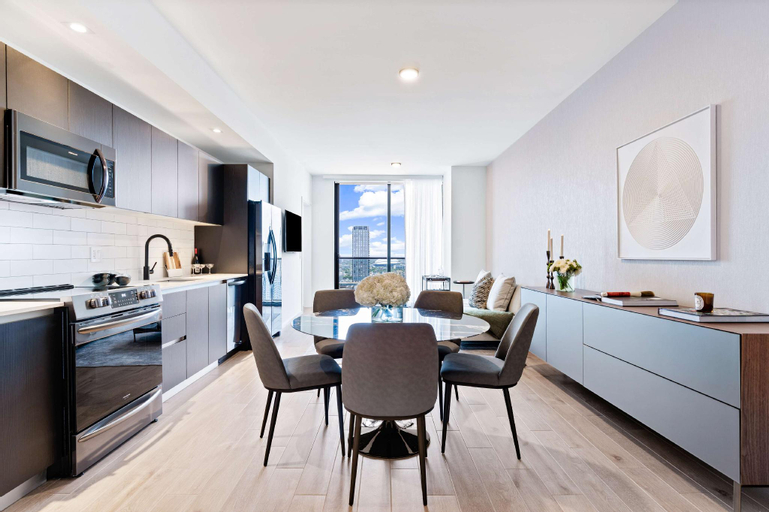 Dining Room 7