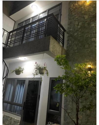 Tutaco Double Room with airy & spacious balcony, Bình Thạnh