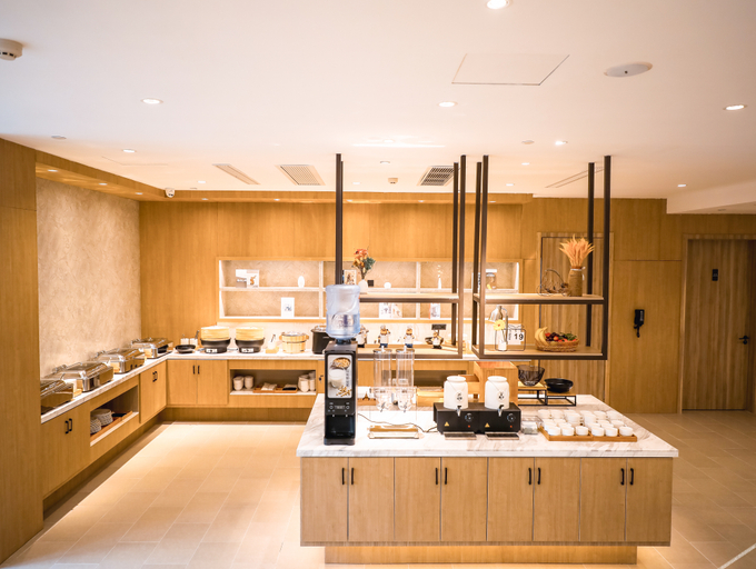 Food & Drinks 4, Hanting Premium Hotel Zhumadian Xincai County, Zhumadian