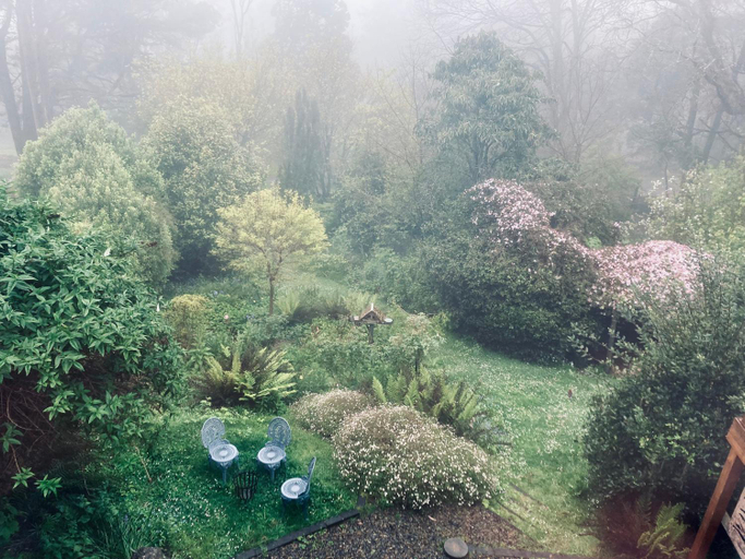 Others 4, Mountain Villa with Spa and Lush Gardens, Yarra Ranges - Dandenongs