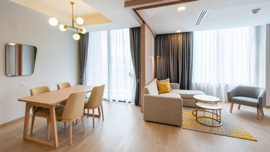 Dining Room 2