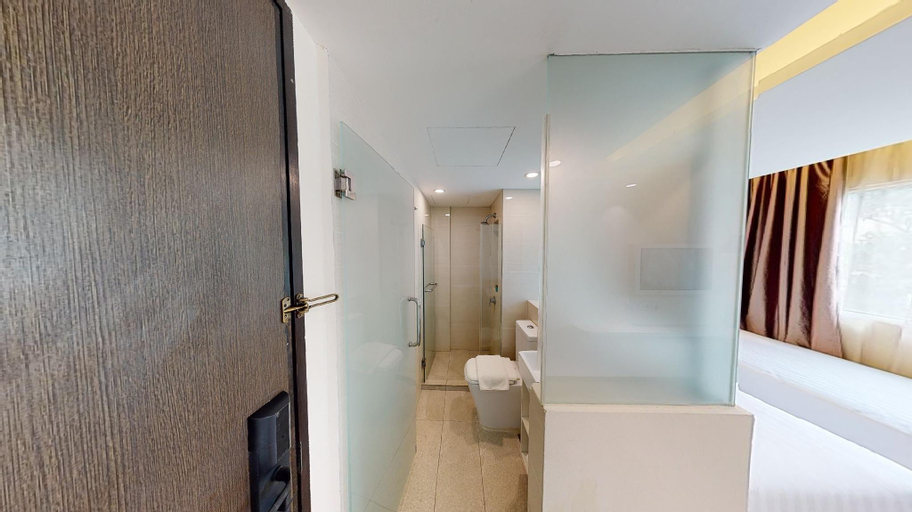 Bathroom 5