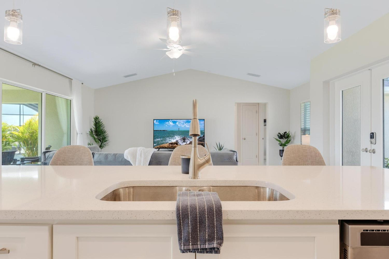 Others 5, Waterfront - Villa Sand Castle - Roelens Vacations, Lee