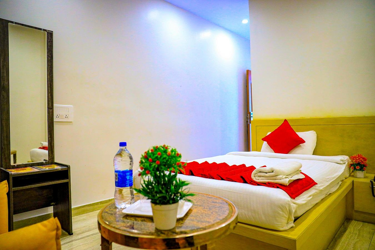Others 3, HOTEL PKP GRAND, Dharmapuri