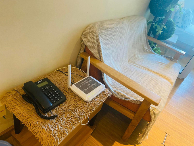 Others 3, Azure Residence A8 Near Sm Mall/Airport +free wifi, Parañaque