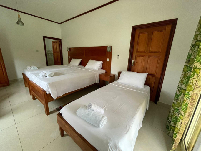 Others 3, Bethel's Villas