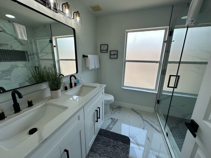 Bathroom 3, Beautifully Remodeled Home - Southen Dunes Golf Course Views, Polk