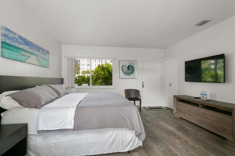 Bedroom 3, Elizabeth House Inn, Broward