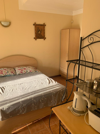 Others 3, Baleau villas