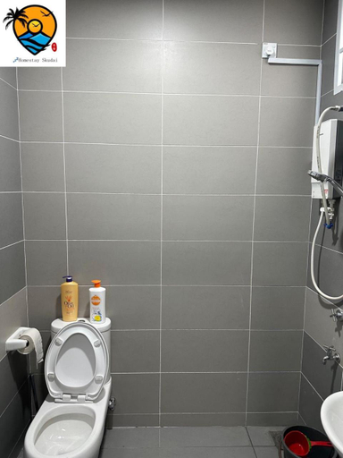 Bathroom 3, ZZZ HOMESTAY SKUDAI, Johor Bahru