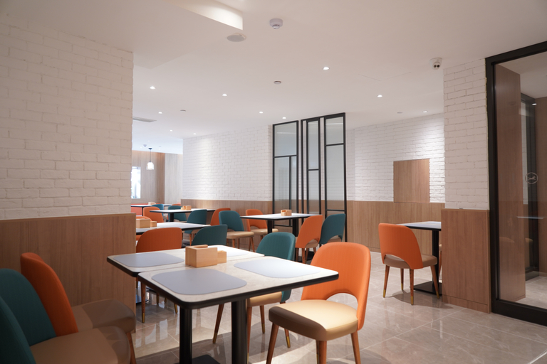 Food & Drinks 5, Hanting Hotel Qingdao Licun Metro Station, Qingdao