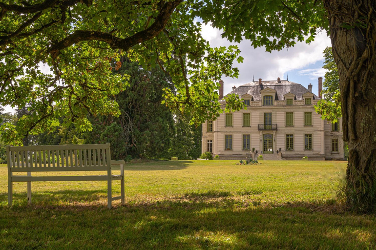 Others 2, Le Chateau du Breuil, Indre-et-Loire