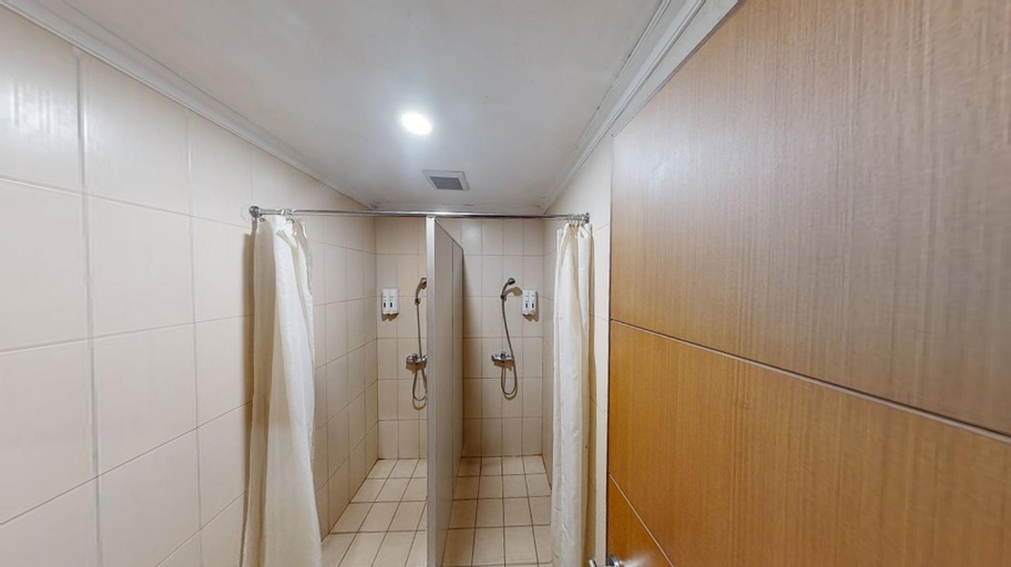 Bathroom 6