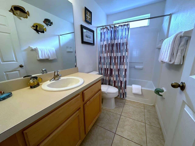 Bathroom 4, South Facing Pool Villa on the Golf Course, Polk