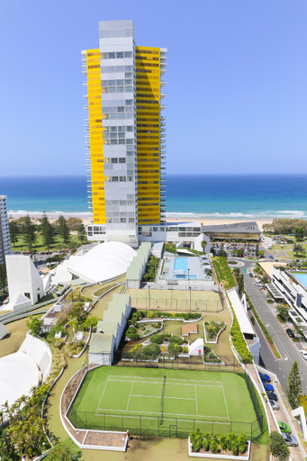 Exterior 10