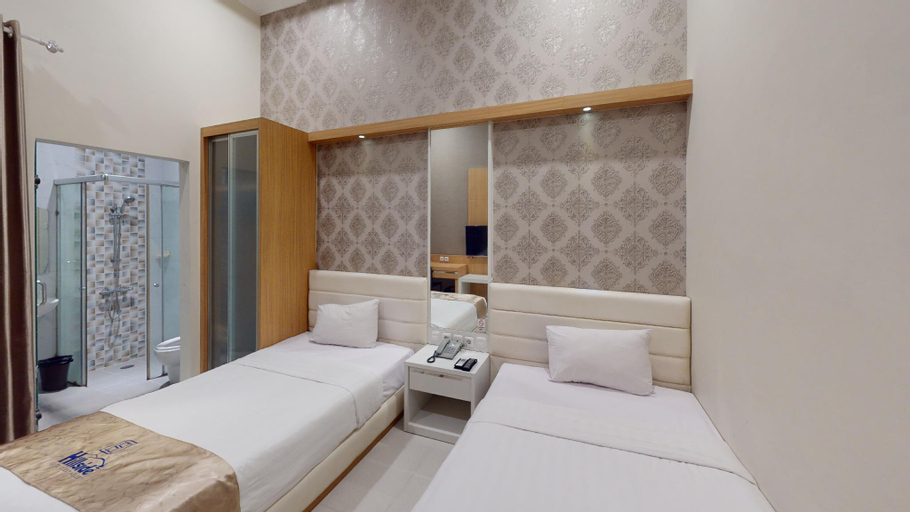 Bedroom 6