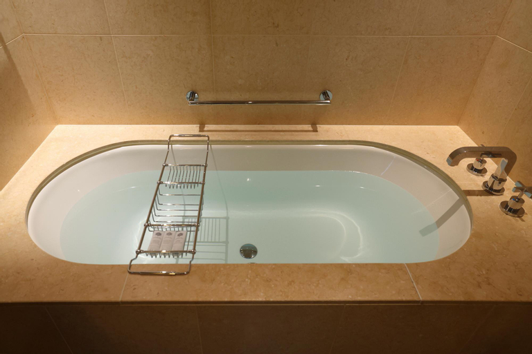 Bathroom 4