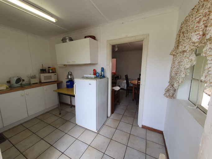 Others 3, Ouma's House, Eden