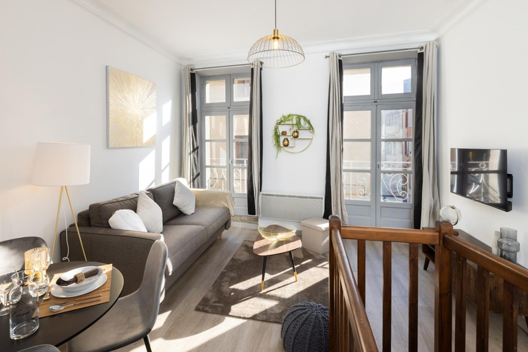 Others 3, N1 Des Etudes Cosy Duplex Netflix Balcon ConciergerieDameCarcas, Aude