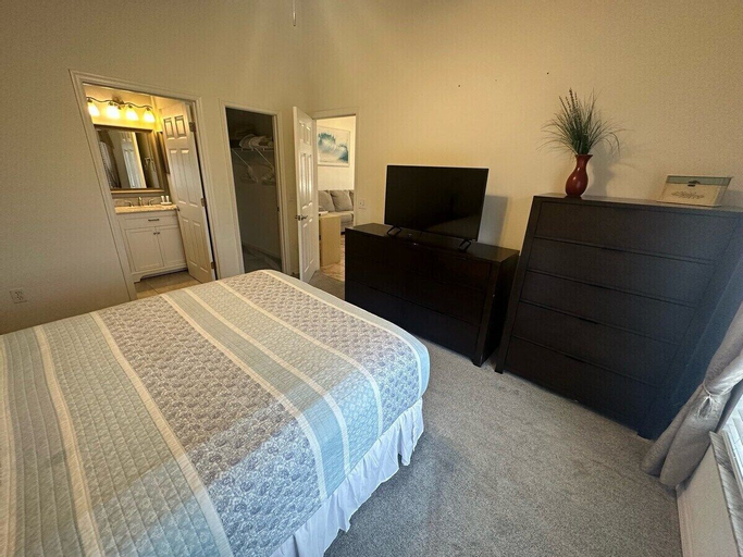 Golf Front Villa With Upgrades!, Polk