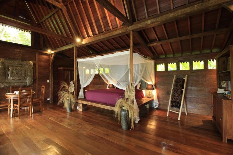 Bedroom 24