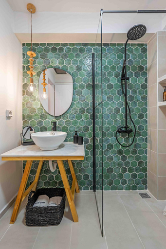 Bathroom 2, Grouzi Residences, Ionian Islands