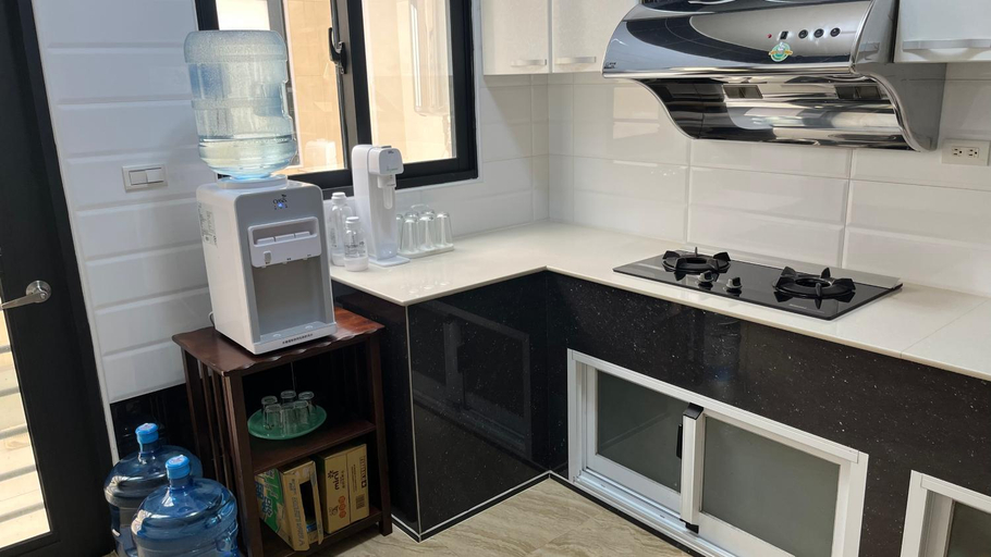 Others 4, Sharkat Homestay, Penghu