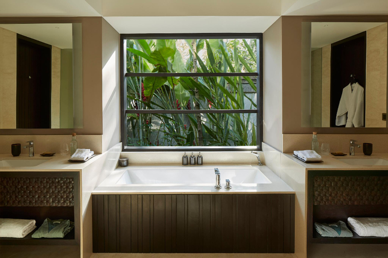Bathroom 7