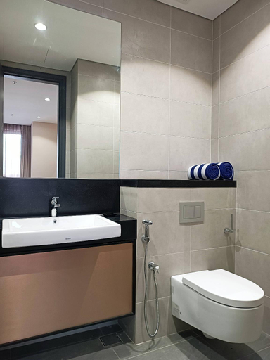 Bathroom 4