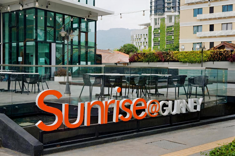 Sunrise Gurney Executive Premium Suite, Penang Island