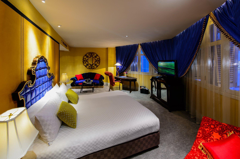Bedroom 6