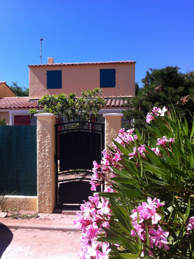 Others 2, Villa de vacances au calme proche de la mer, Var