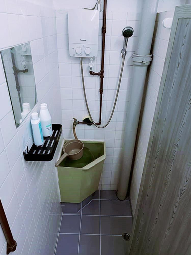 Bathroom 2, Jelutong Apartment 3 Bedroom with WIFI, Penang Island