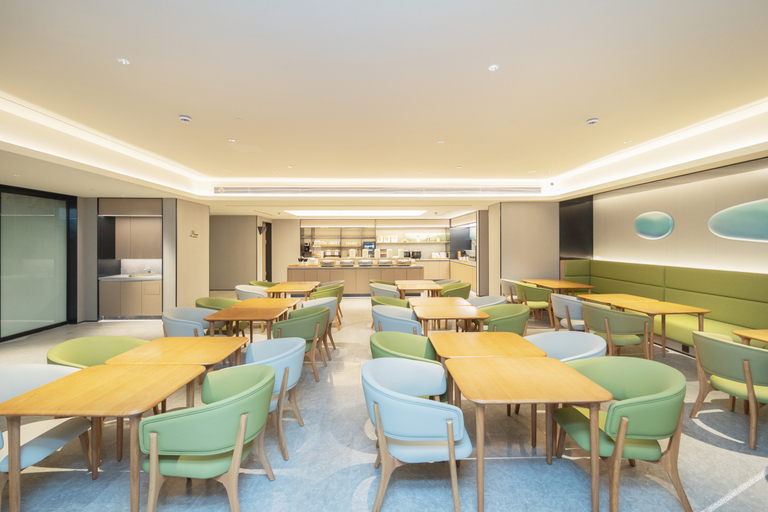 Food & Drinks 5, Ji Hotel Yancheng Powerlong Plaza Dongjin Road, Yancheng