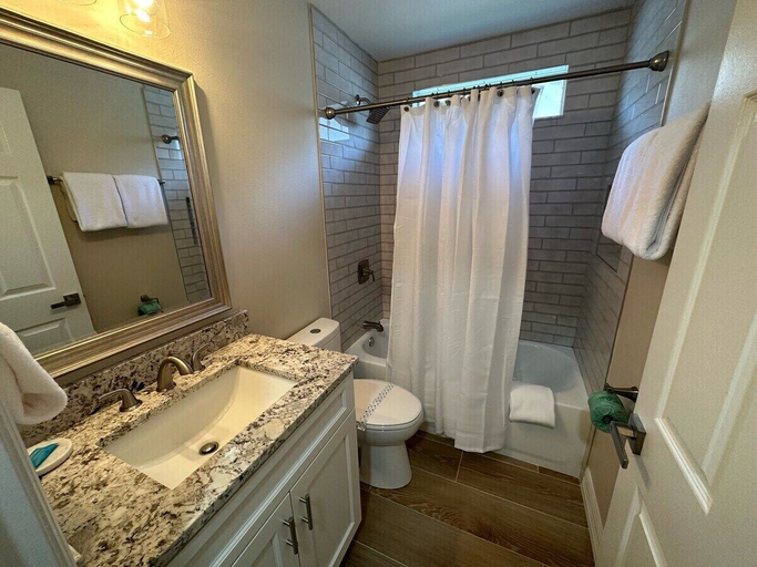 Bathroom 4, Completely Updated Villa, Private Pool, Beautiful!, Polk