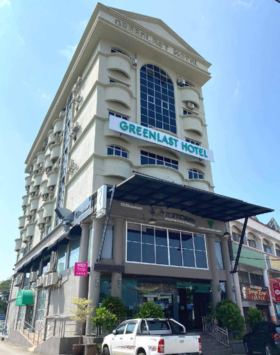 Exterior 1