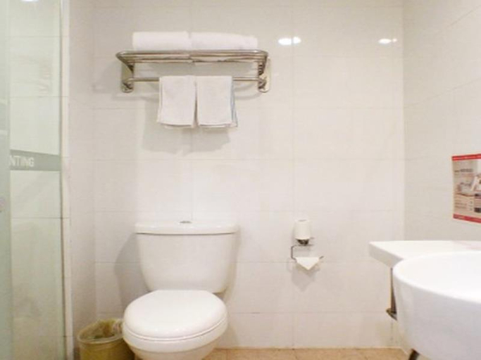 Bathroom 3, Hanting Hotel (Tianjin Wangdingdi), Tianjin
