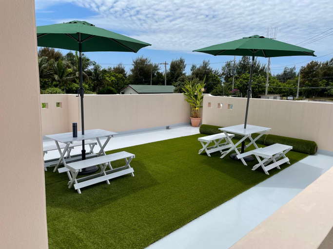 Sport & Beauty 4, Dining & Stay 38 Miyahira, Zamami