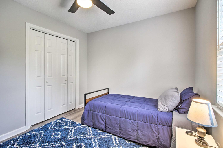 Others 5, Ideally Located Luxe Beach House on Tybee Island, Chatham