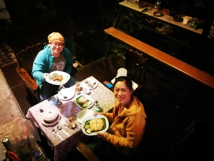 Food & Drinks 5, แม่อุ๊ยที่พักติดน้ำ&mae oui next to the water, K. Mae On