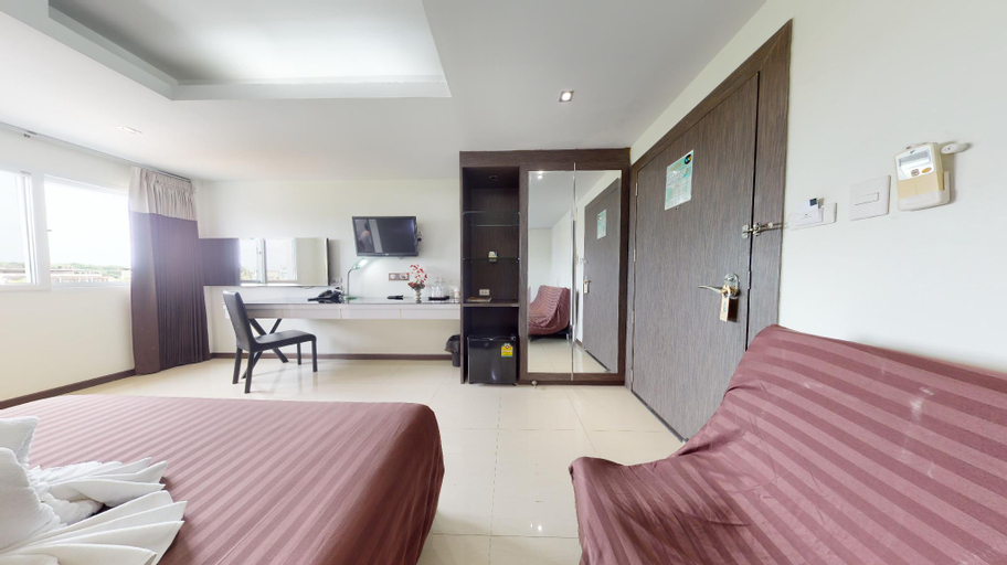 Bedroom 6