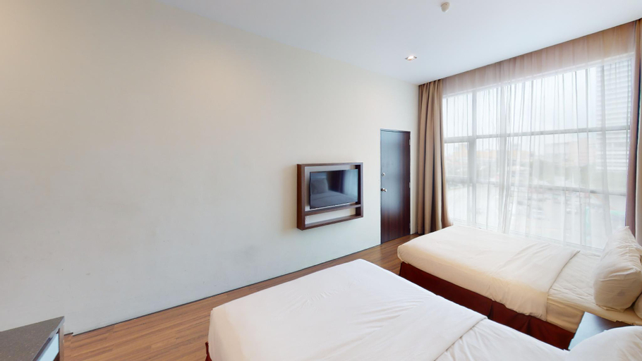 Bedroom 6